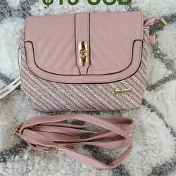 Cartera $13 USD 