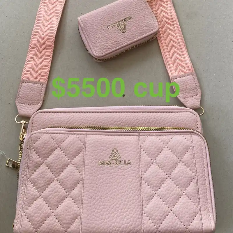 Cartera rosada 
