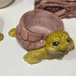 Maceta en forma de tortuga