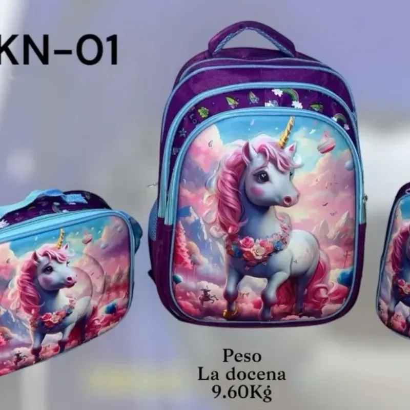 Mochilas de niñas 22 USD 
