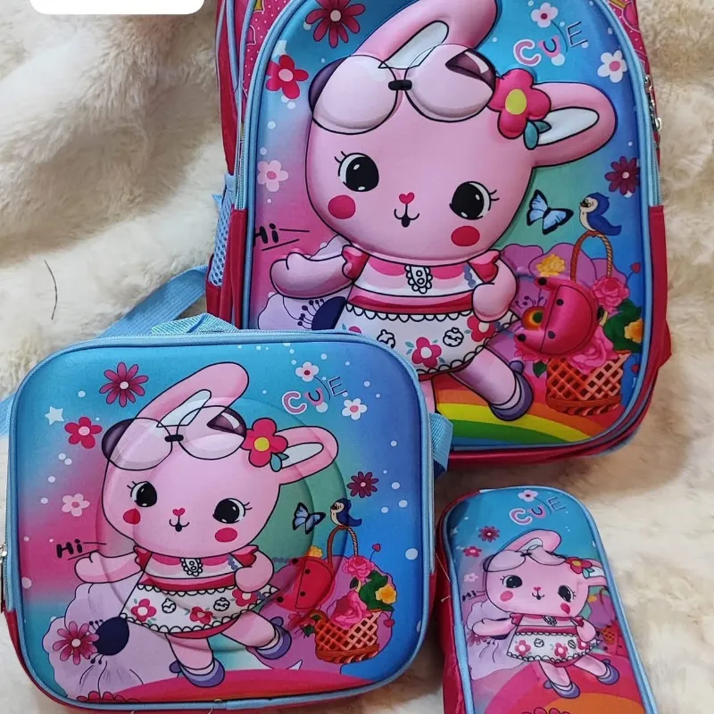 Mochilas de niñas 22 USD 