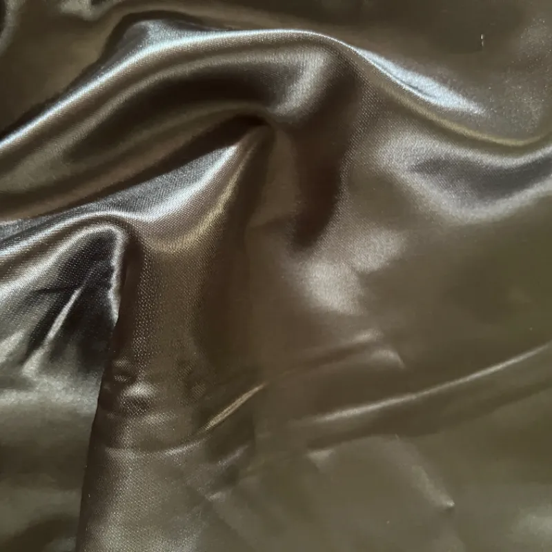 Tela de satin negro 