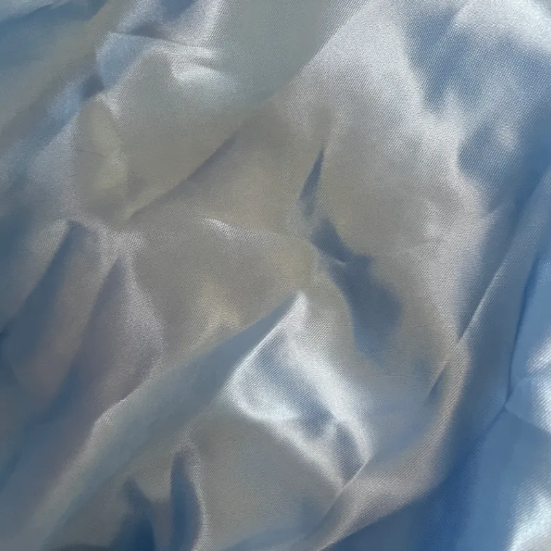 Tela satin azul cielo 
