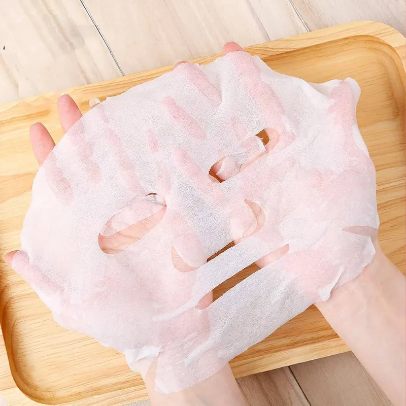 Mascarilla facial  desechables de algodón comprimido para el cuidado de la piel.