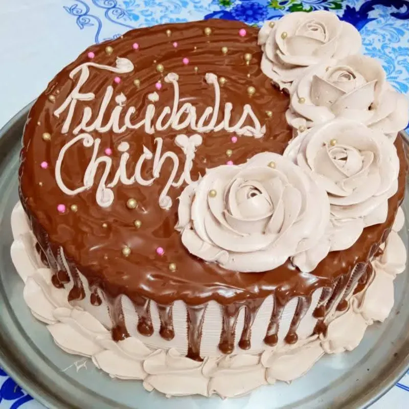 Cake Bombón Sencillo 