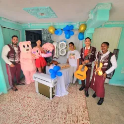 Trío de mariachis