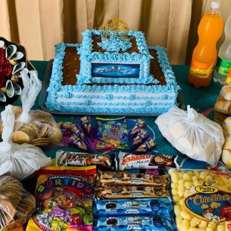 Bufet de cumpleaños para 50 personas