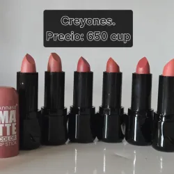 Creyón labial.🤎