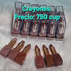 Creyón labial.💄 