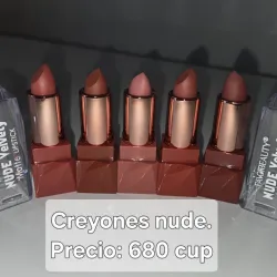 Creyón labial.💄 