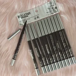Delineador de labios, cejas y ojos.🫣