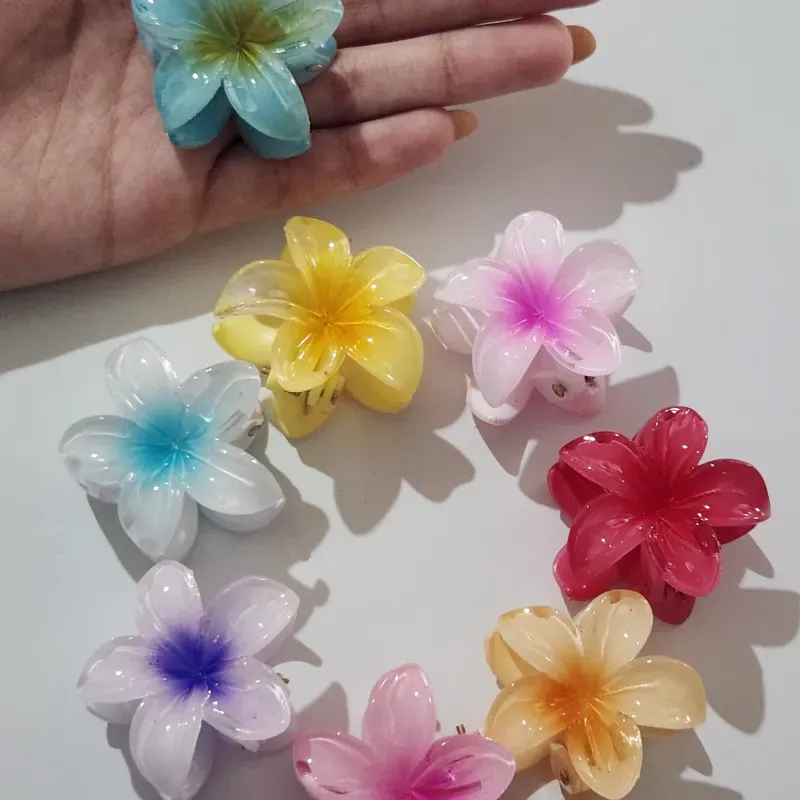 Pellizcos pequeños.🥰