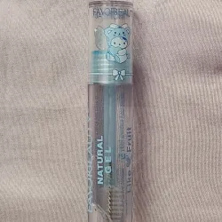Rímel transparente.🦋