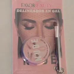 Delineador en gel.😙