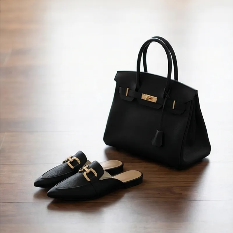 Black Luxe Flats 🖤