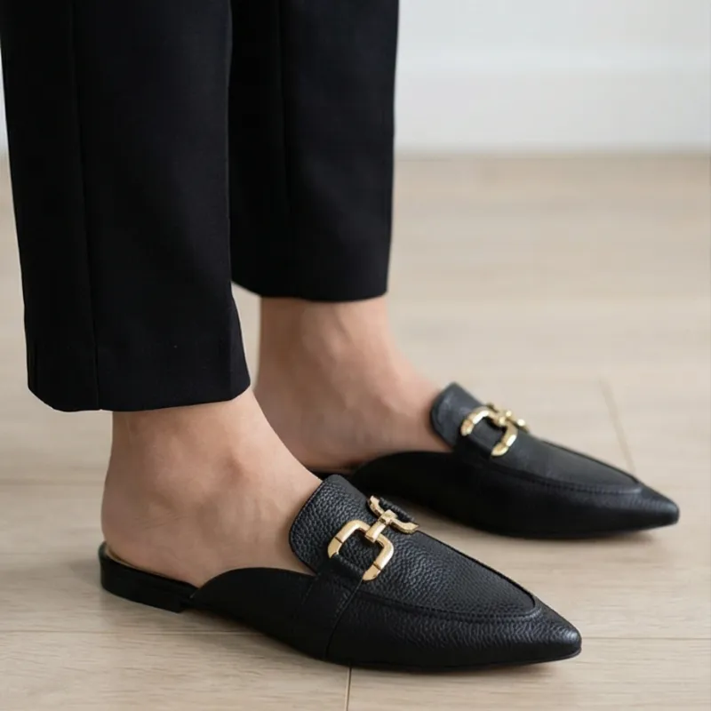 Black Luxe Flats 🖤