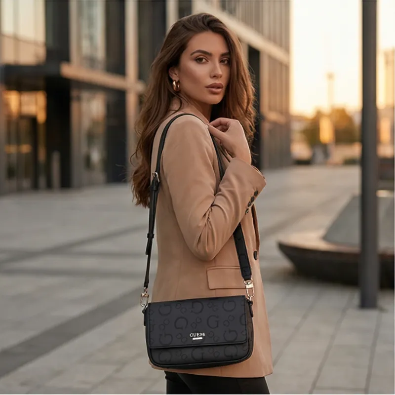 👜 CARTERA GUESS – NEGRA