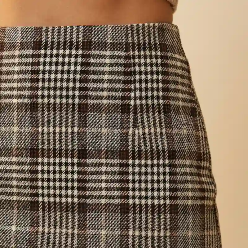 🤎 FALDA CUADROS BEIGE