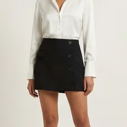 🖤 FALDA NEGRA CLÁSICA