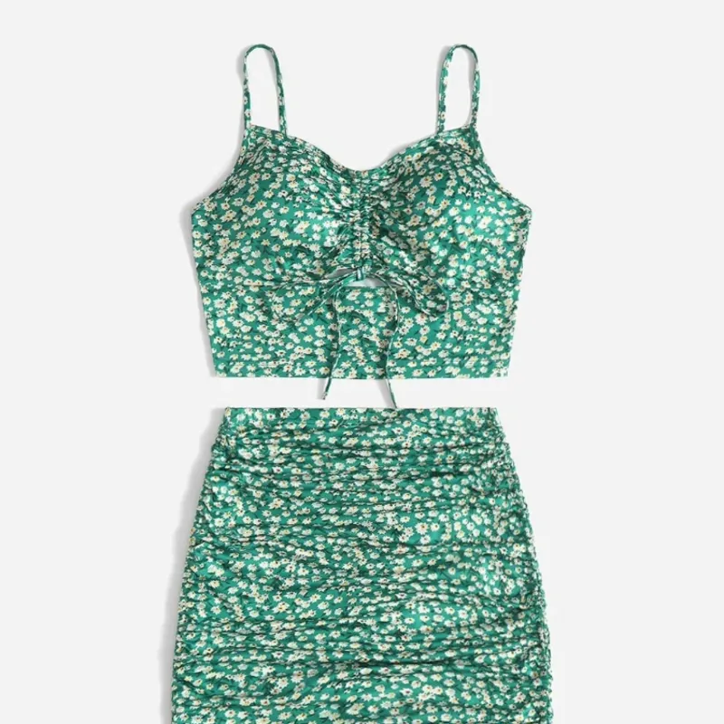 🌿 Green Floral Set
