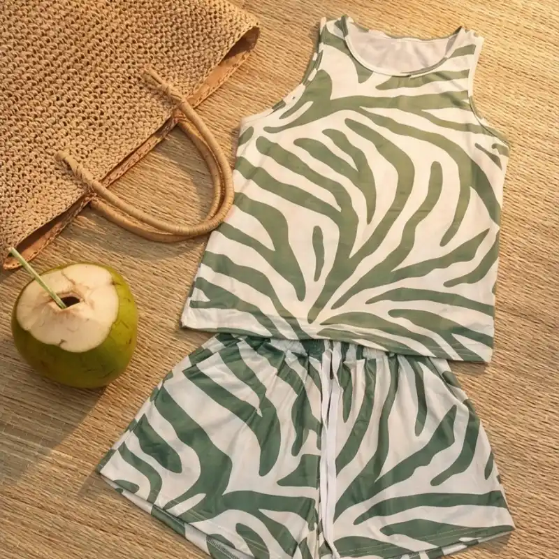 🌿 Green Zebra Set