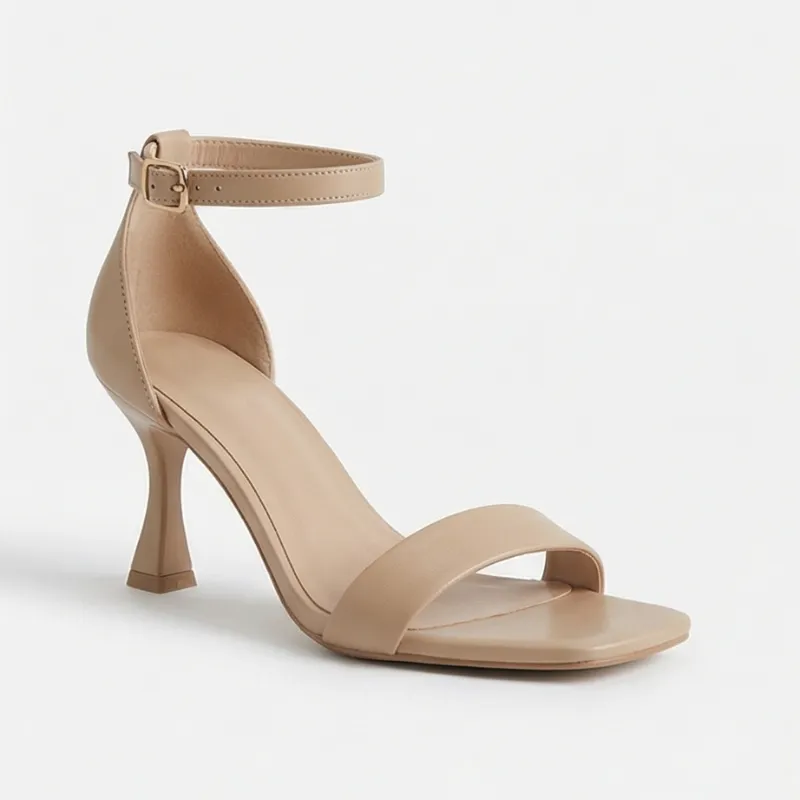 Nude Classic Heels 🤍