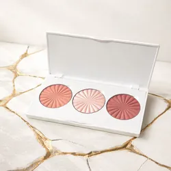 🤍 OFRA – Midi Palette Blossom Blush