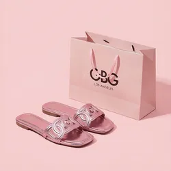 Pink Glam Slides 💕