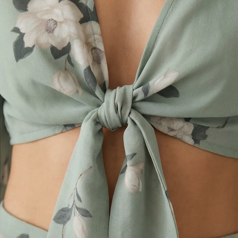 🌸 Soft Floral Set