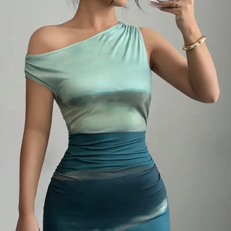 💙💚 Vestido degradado elegante