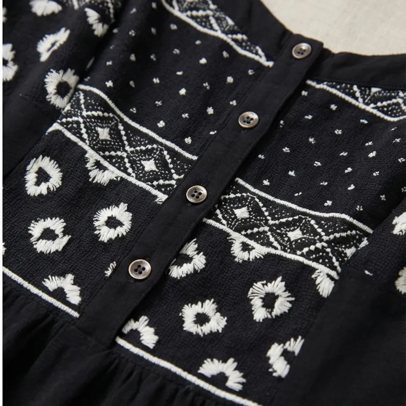 🖤 Vestido negro casual