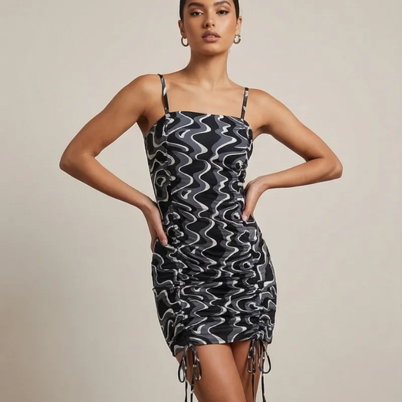 🖤 Vestido negro estampado