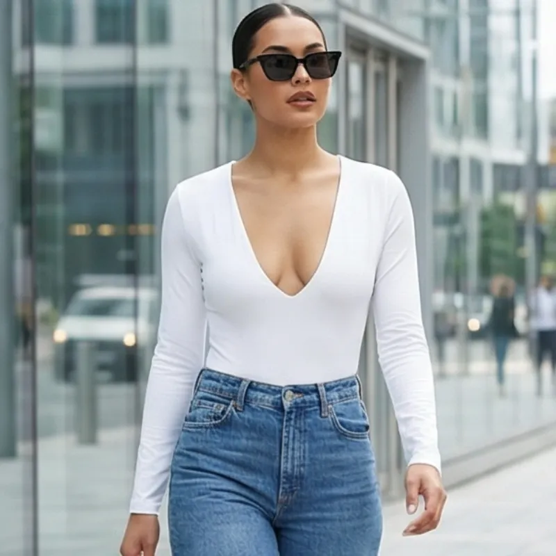 🤍 White Deep V Body