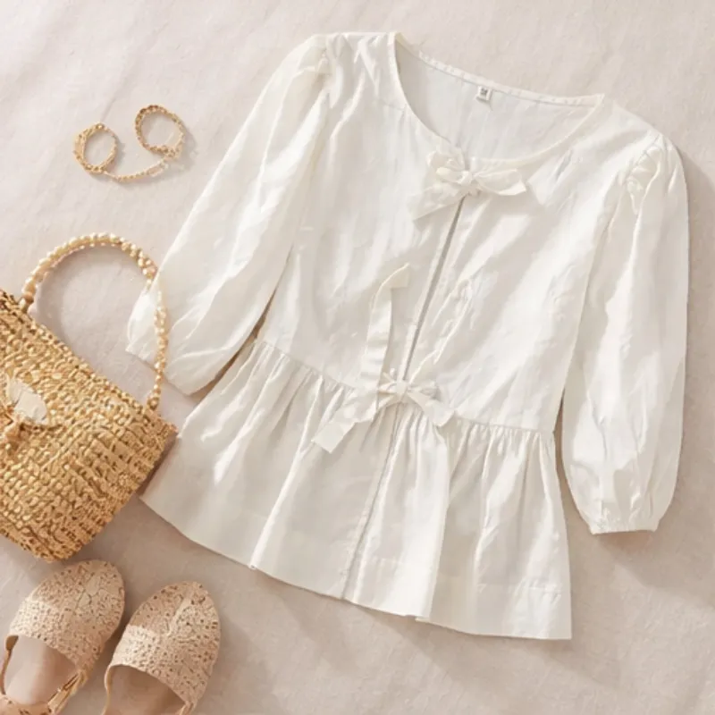 🤍 White Lace Blouse