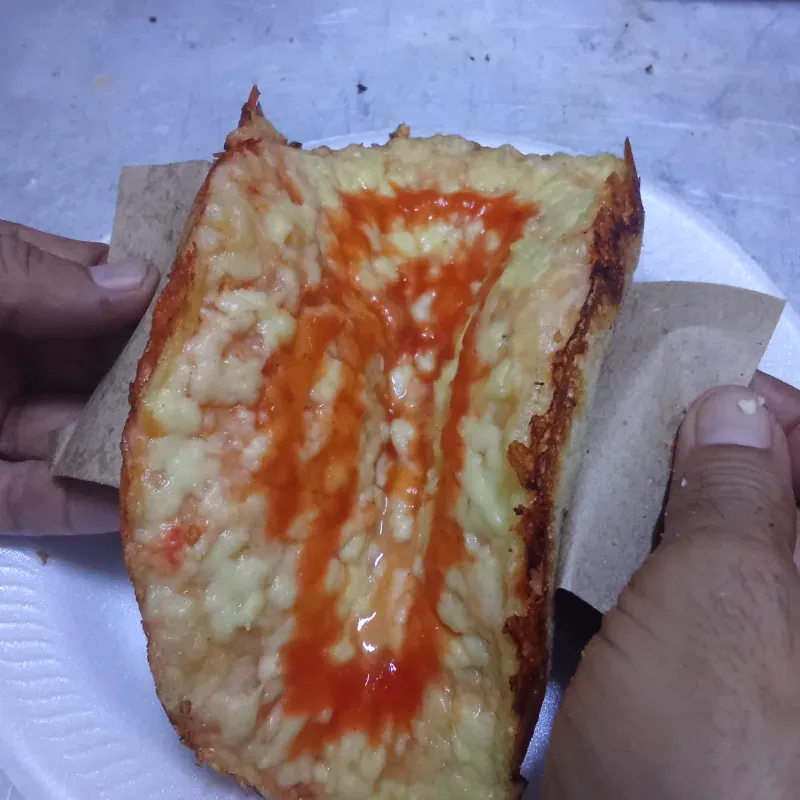 Pizza 🍕 de queso 🧀