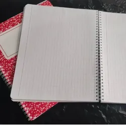 Libreta grande c/wire cuadriculada 75 hojas