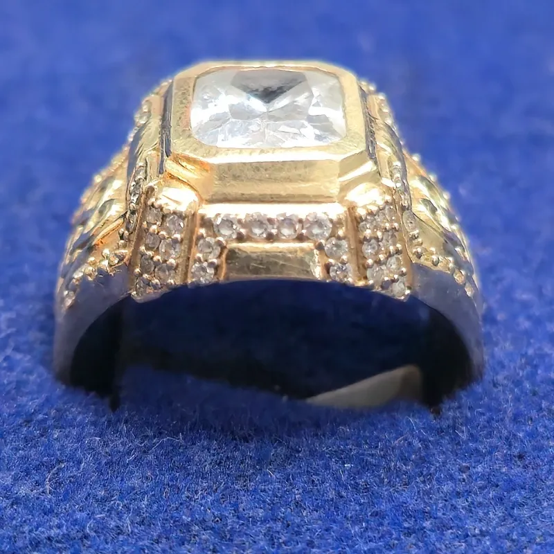 Anillo 10k De piedra Blanca
