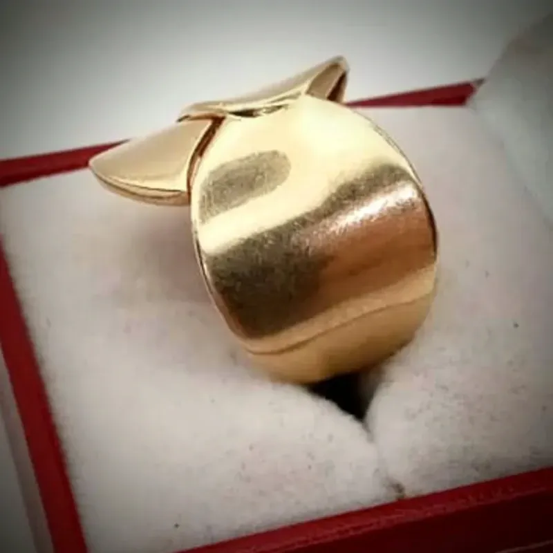 Anillo Original 10K Macizo Oro Sólido es talla 9