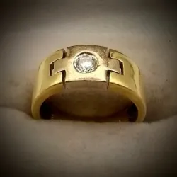 Anillo Original 14K Combinado Oro Blanco y predomina el Oro Amarillo Estilo Alianza con brillante 0.15 ct es talla 4