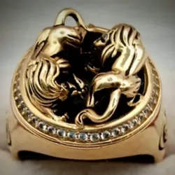 Anillo Original 14K Exclusivo de Dos Leones En Relieve es talla 9-1/2