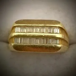 Anillo Original 14K macizo con dos hileras con gemas baguette encastradas es talla 9