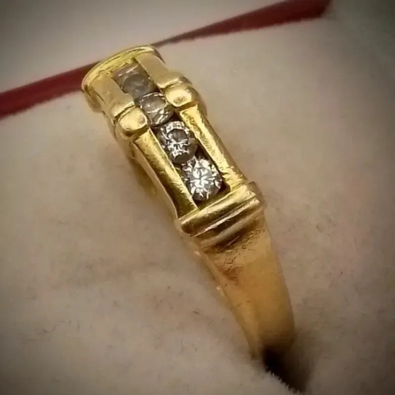 Anillo Original 14K Macizo Exclusivo con una Ola y Circones Blancos Redondo Engaste de Canal es talla 7