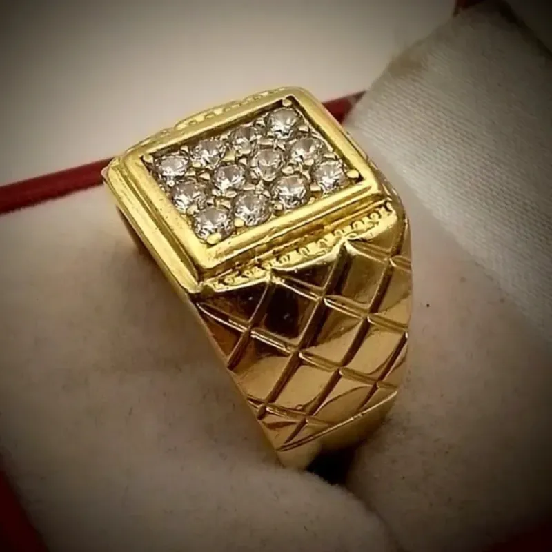 Anillo Original 14K Macizo Rectangular Con Circones Blancos Redondo es talla 10-1/2