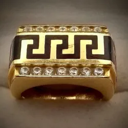 Anillo Original 14K Versace Con Volumen Rectangular posee malla por debajo es talla 9