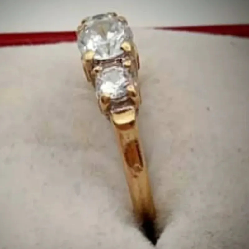 Anillo Original 375 (9K) de Joyería Macizo y Exclusivo