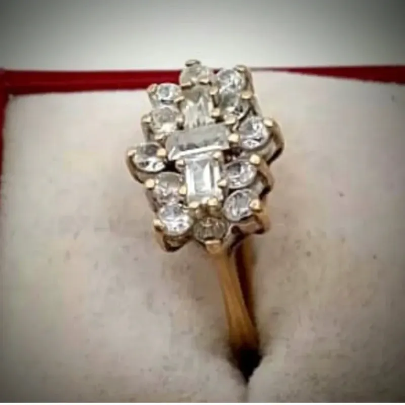 Anillo Original 375 (9k) Exclusivo Estilo Roseta Talla 7