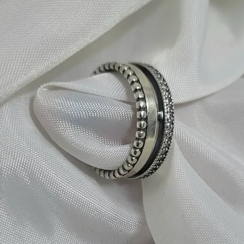 Anillo Pandora 'Trío Texturas' 