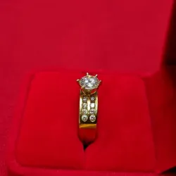 Anillo de compromiso 10k