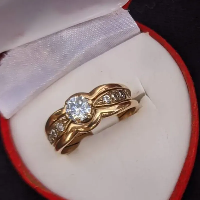 Anillo de compromiso 10k 