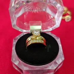 Anillo de compromiso 10k